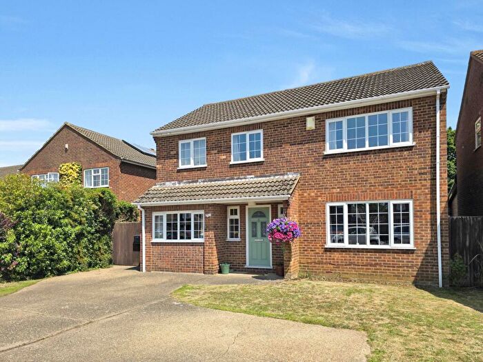 5 Bedroom Detached House For Sale In Shalloak Road, Broad Oak, CT2