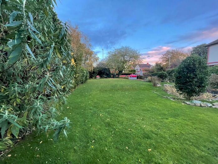 4 Bedroom House To Rent In St Johns Vicarage, Liverpool Road, PR8