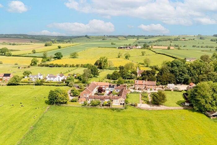 3 Bedroom Mews For Sale In Foston, York, YO60