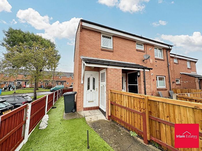 3 Bedroom End Of Terrace House For Sale In Astley Road, Irlam, M44