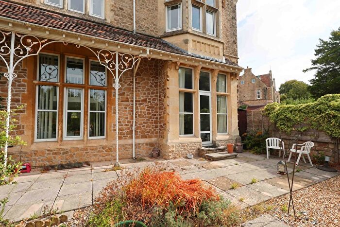 1 Bedroom Flat For Sale In Castle Road, Clevedon, BS21