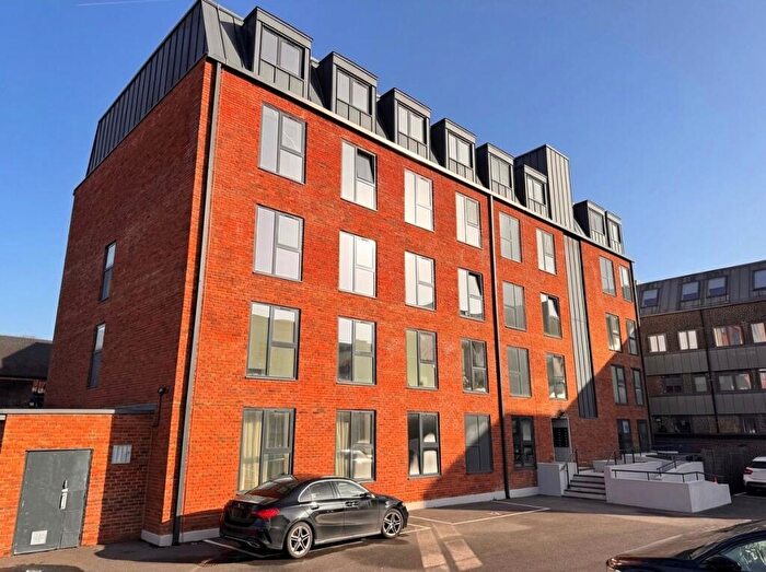 1 Bedroom Flat For Sale In The Pembury - Fairfield Road, CM14