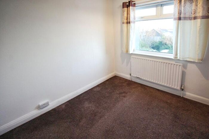 2 Bedroom Semi-Detached House For Sale In Foxwood Grove, Sheffield, South Yorkshire, S12