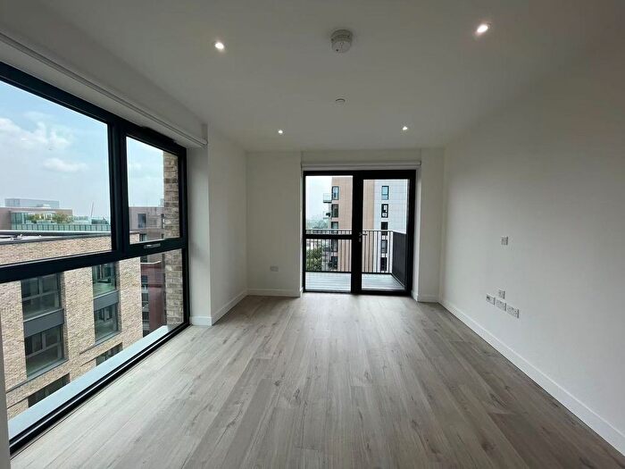 1 Bedroom Flat To Rent In Damsel Grove, London, N4