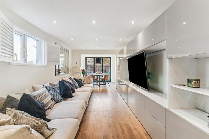 4 Bedroom Terraced House To Rent In Dorchester Grove, London, W4