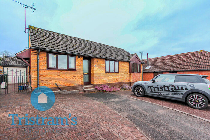 3 Bedroom Detached Bungalow To Rent In Burleigh Close, Carlton, NG4