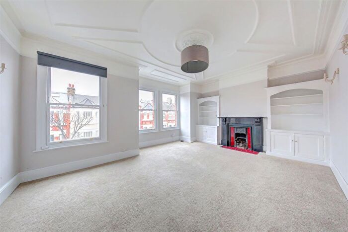 2 Bedroom Property To Rent In Boundaries Road, London, SW12