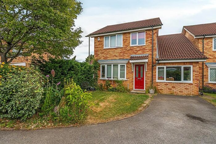 4 Bedroom Detached House To Rent In Botley, Oxfordshire, OX2