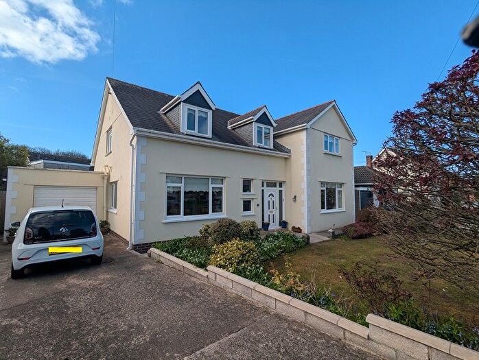 5 Bedroom Detached House For Sale In Danygraig Avenue, Porthcawl, CF36