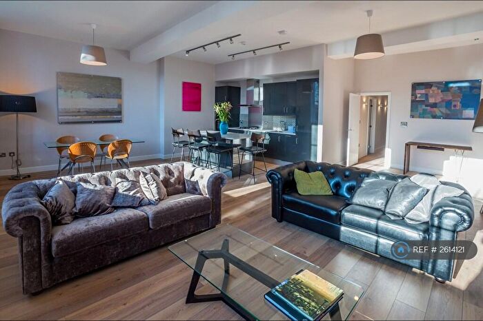 2 Bedroom Flat To Rent In Kayes Walk, Nottingham, NG1