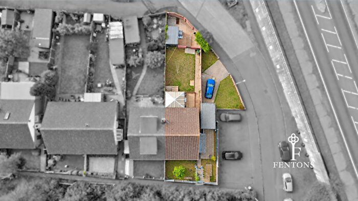 2 Bedroom Semi-Detached Bungalow For Sale In Willow Walk, Weeley, CO16