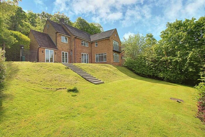 5 Bedroom Detached House To Rent In Toms Hill Road, Aldbury, HP23