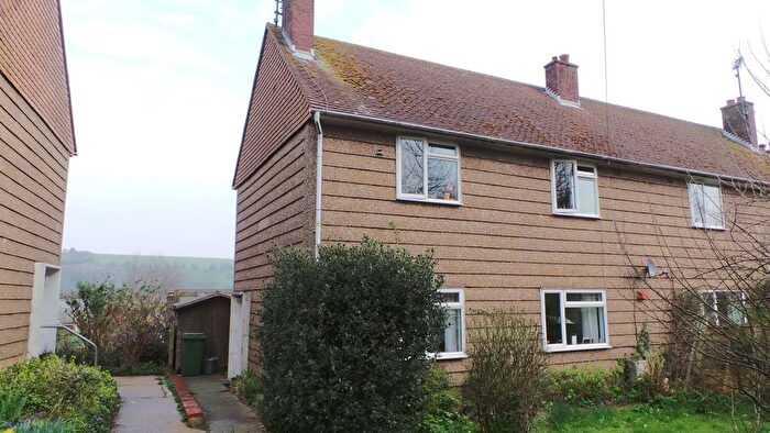 3 Bedroom End Of Terrace House To Rent In Snednore, Kingston, BN7