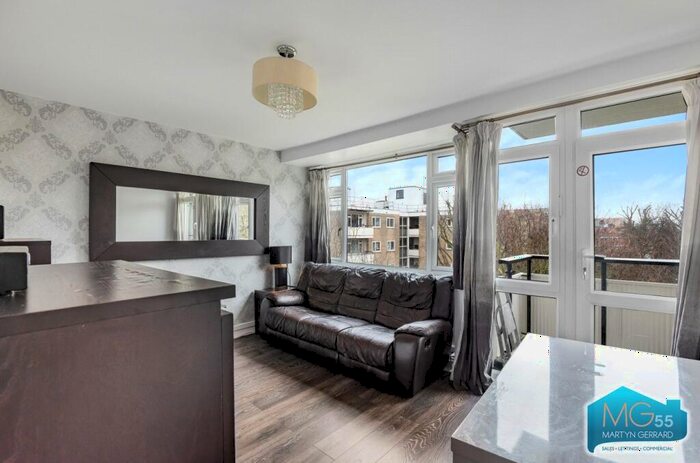 1 Bedroom Apartment To Rent In Highbury New Park, Stoke Newington, London, N5