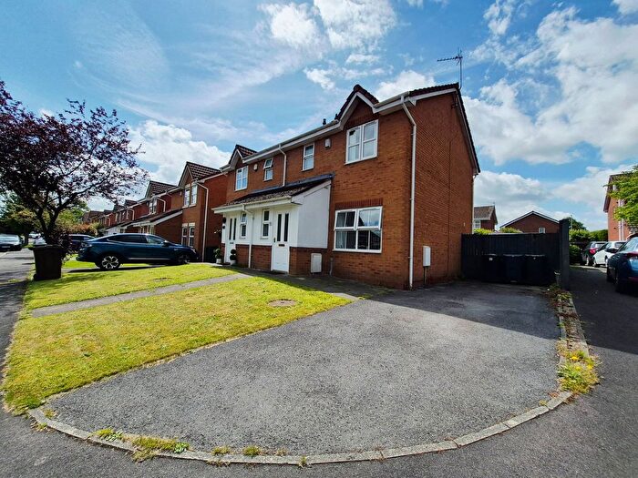 3 Bedroom Semi-Detached House For Sale In Maiden Close, Skelmersdale, WN8