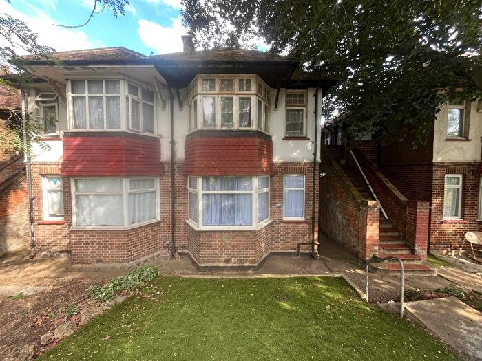 2 Bedroom Flat To Rent In Barnhill Road, Wembley, HA9