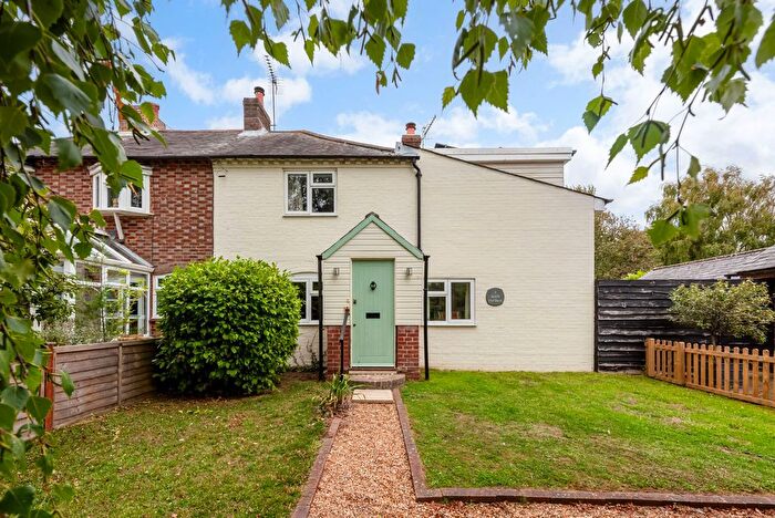 3 Bedroom Semi-Detached House For Sale In South Mundham, Chichester, PO20