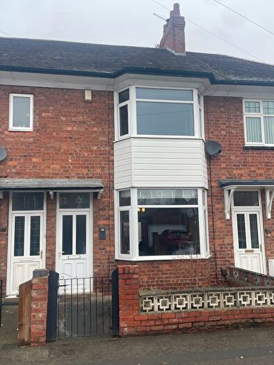 3 Bedroom Town House For Sale In Main Avenue, Heworth, York, YO31