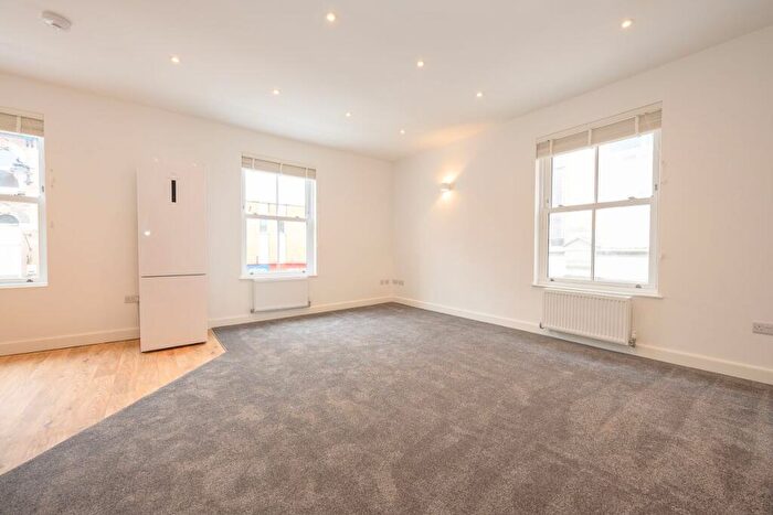 2 Bedroom Flat To Rent In Flat, Barclays House Corpus Christi Lane, Ross-on-Wye, HR9