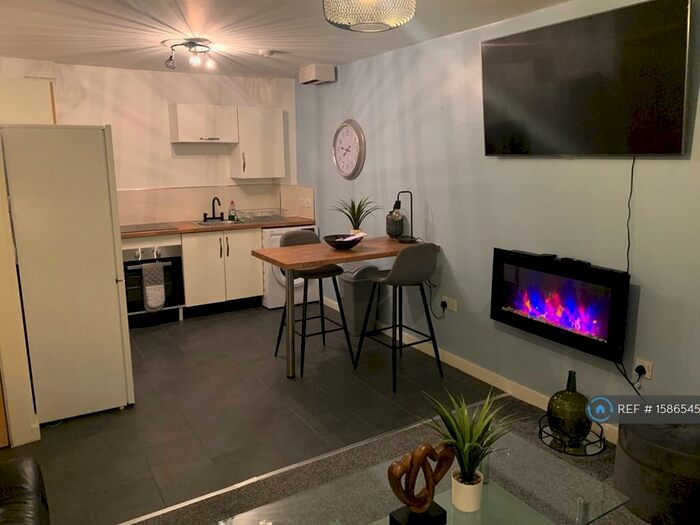 1 Bedroom Flat To Rent In Upper Parliament Street, Liverpool, L8