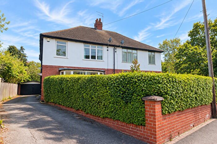 3 Bedroom Semi-Detached House For Sale In Fieldhouse Lane, Durham, County Durham, DH1