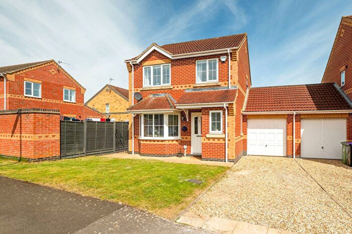 3 Bedroom Detached House For Sale In Rosedale Close, Cherry Willingham, Lincoln, LN3
