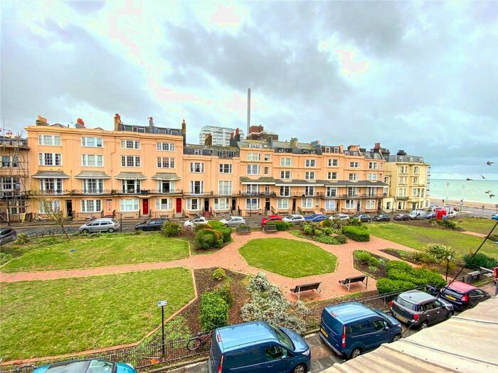 1 Bedroom Flat To Rent In Bedford Square, Brighton, BN1