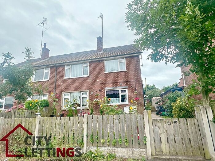 2 Bedroom Maisonette To Rent In Foxhill Road East, Carlton, NG4