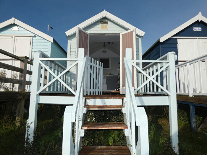 Chalet For Sale In West Mersea, CO5