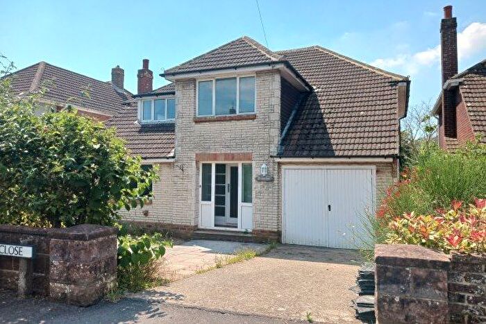 4 Bedroom Property To Rent In Foxes Close, Waterlooville, PO7