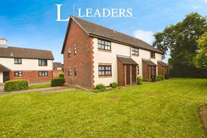 1 Bedroom Flat To Rent In Stour View Avenue, Mistley, Manningtree, CO11