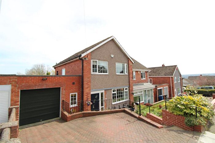 3 Bedroom Semi-Detached House For Sale In Coquet Grove, Throckley, Newcastle Upon Tyne, NE15