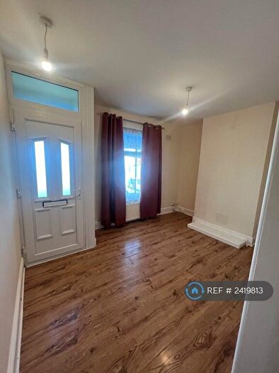 2 Bedroom Terraced House To Rent In Sydney Road, Kent, ME4