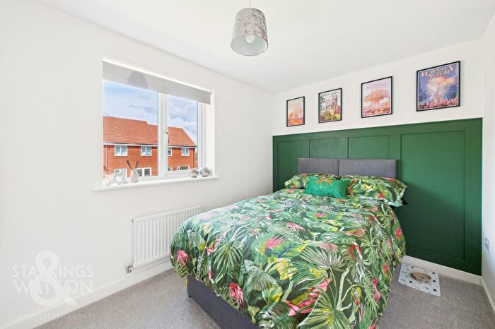 3 Bedroom Terraced House For Sale In Ladys Mantle Way, Easton, Norwich, NR9