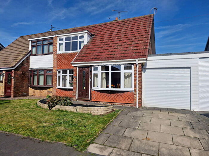 2 Bedroom Semi-Detached House For Sale In Briars Lane, Maghull, L31