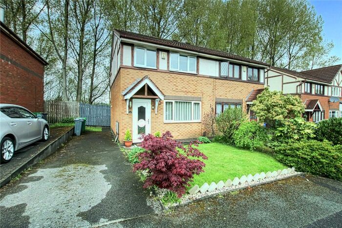 3 Bedroom Semi-Detached House To Rent In Allan Roberts Close, Blackley, M9