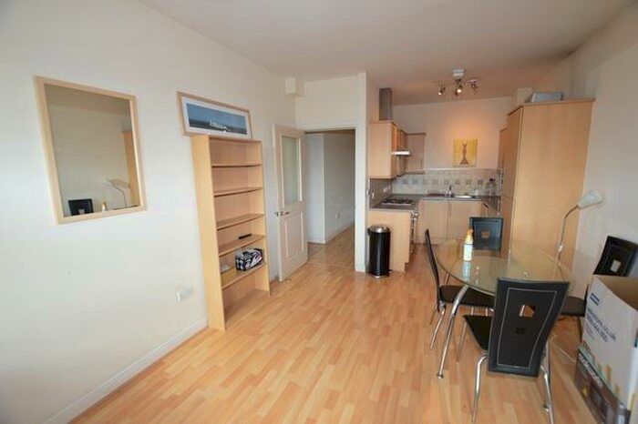 1 Bedroom Apartment To Rent In Kirkgate Leeds City Centre, LS2