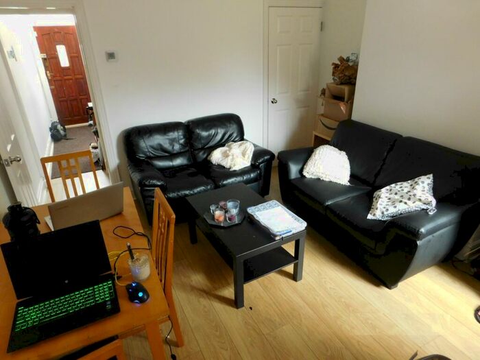 3 Bedroom Terraced House To Rent In Monks Road, Charterhouse, Coventry, CV1