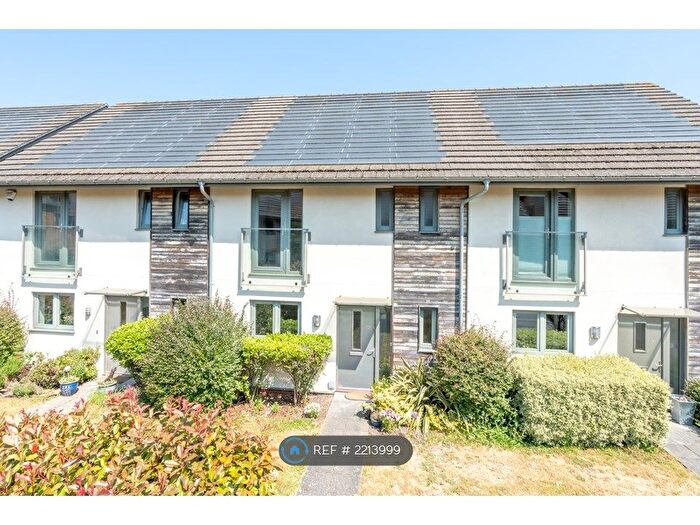 3 Bedroom Terraced House To Rent In Lloyd Road, Chichester, PO19