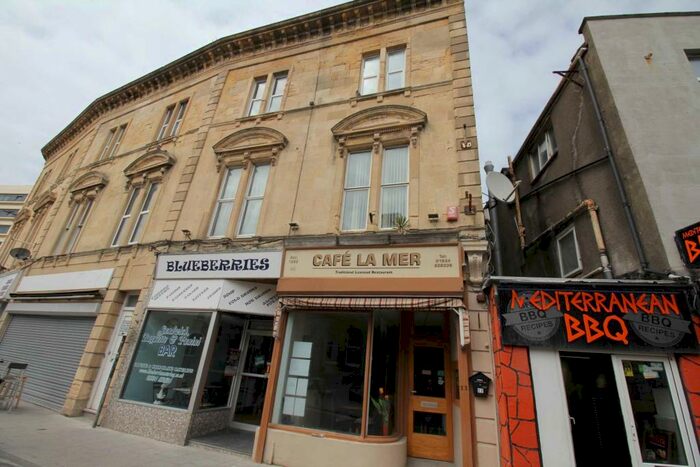 4 Bedroom Town House To Rent In West Street, Weston Super Mare, BS23