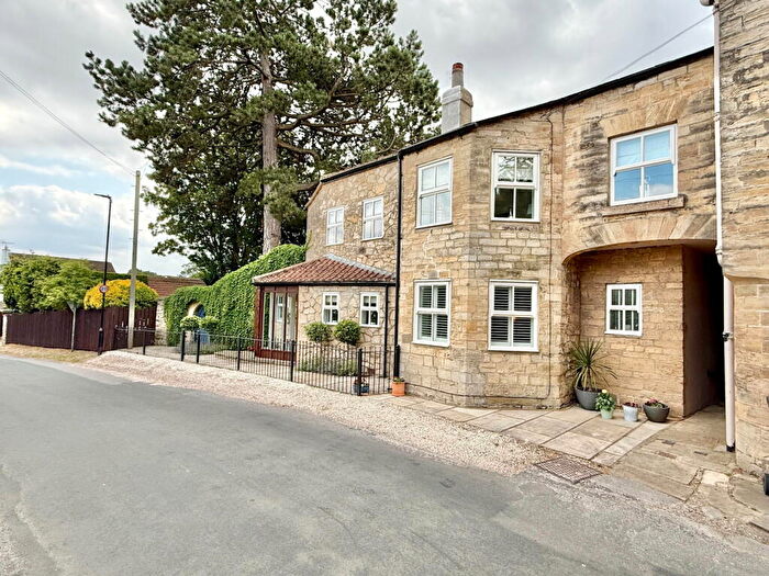 4 Bedroom Link Detached House For Sale In Clifford ~ Old Mill Lane, Clifford, LS23