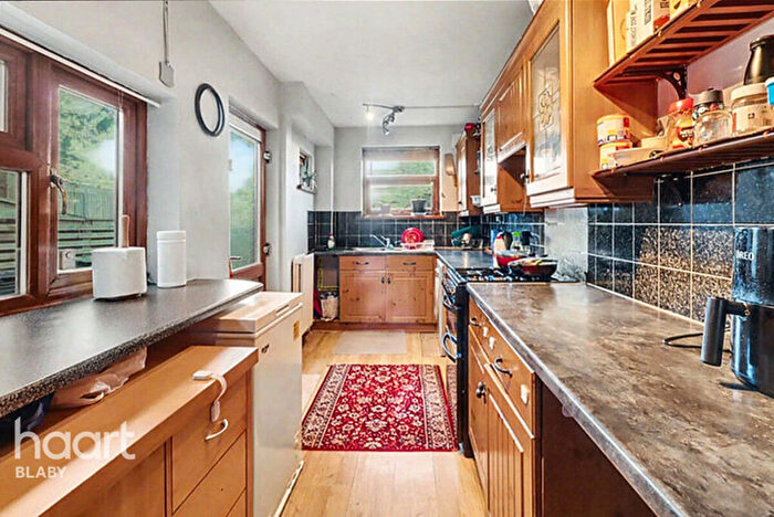 2 Bedroom Character Property For Sale In Pochin Street, Leicester, LE9