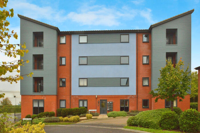 2 Bedroom Flat To Rent In Walton, MK7