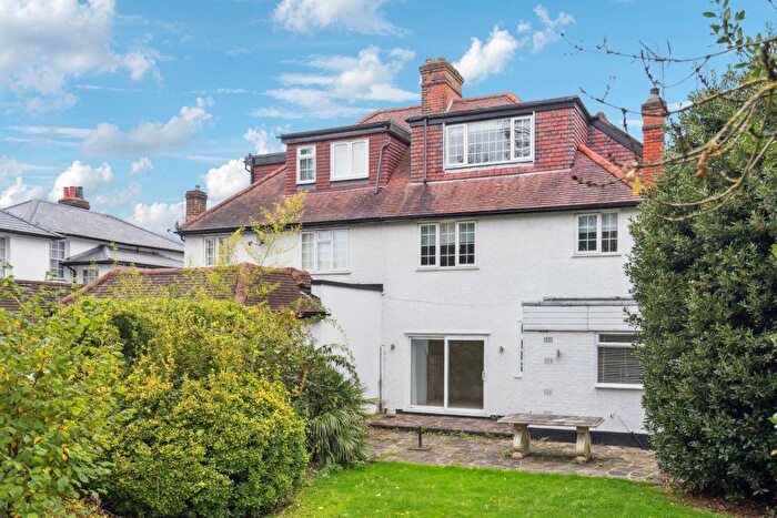 5 Bedroom Semi-Detached House To Rent In East Common, Gerrards Cross, Buckinghamshire, SL9