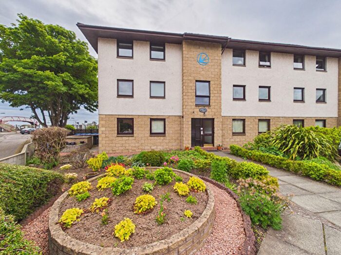 2 Bedroom Flat For Sale In Flat Swallow Apartments, Monifieth, Dundee, Angus, DD5