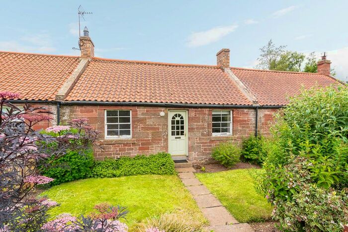 2 Bedroom Cottage For Sale In Stoneypath Cottages, Dunbar, EH42