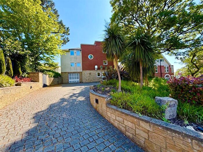 2 Bedroom Apartment For Sale In Belle Vue Road, Lower Parkstone, Poole, BH14
