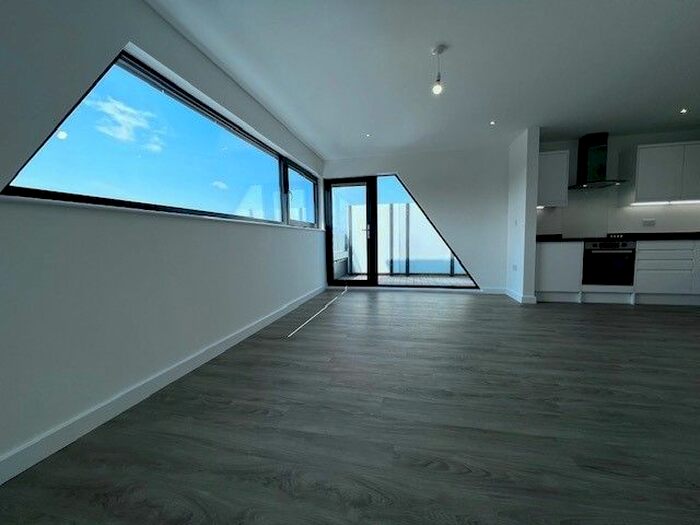 1 Bedroom Flat To Rent In Leacon Road, Ashford, TN23