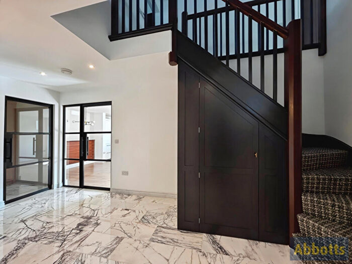 2 Bedroom House To Rent In St Andrews Street South, IP33