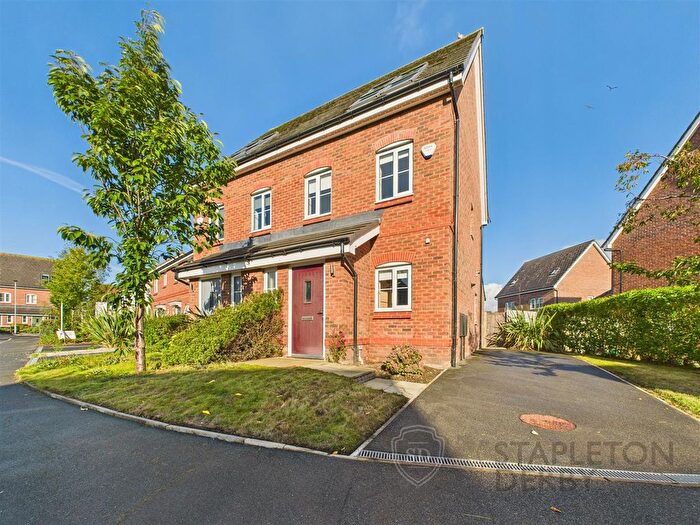 3 Bedroom Semi-Detached House For Sale In Cherwell Avenue, Sutton Leach, St. Helens, WA9